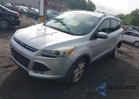 2015 Ford Escape Titanium из США, поврежденный, VIN 1FMCU9J98FUB87178